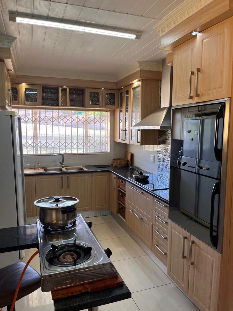 4 Bedroom Property for Sale in Amalinda North Eastern Cape